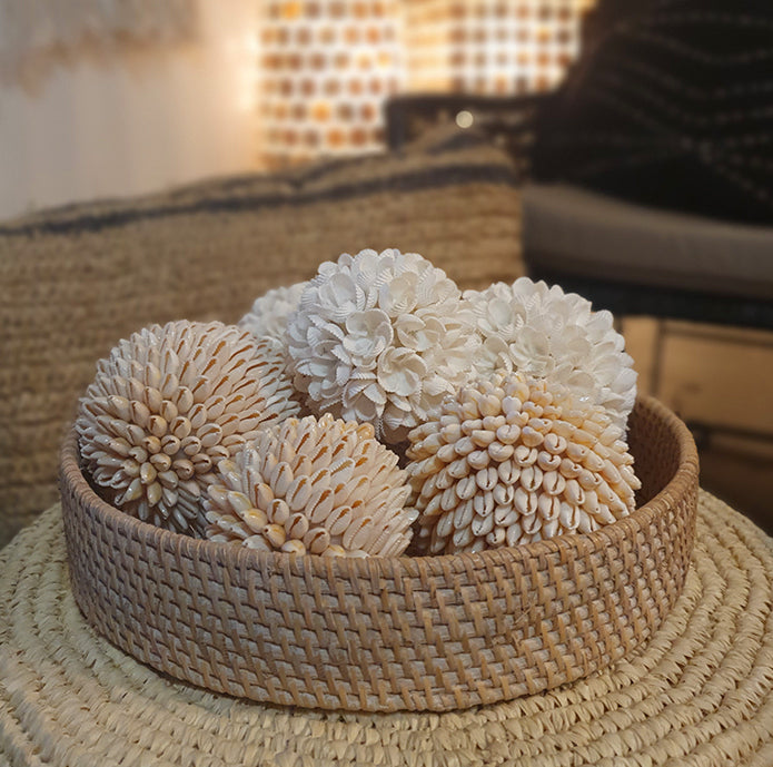 Decoratieve ballen schelp beige